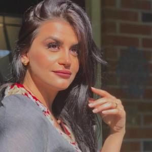 Meet your Posher, Alyaa